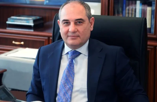 Yenidən Mərkəzi Aparatın rəhbəri seçildi&nbsp;