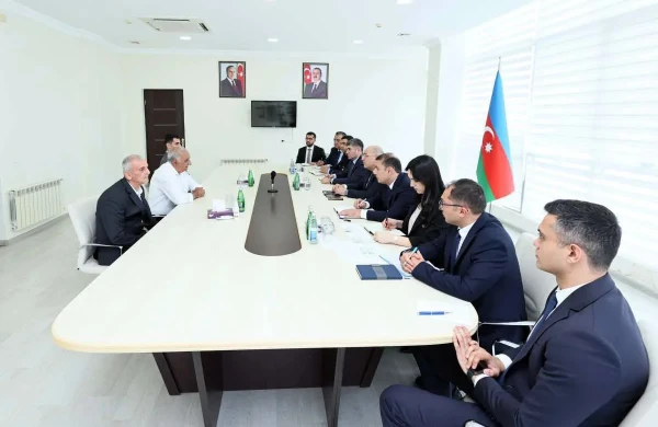 Şahin Bağırov Şirvanda vətəndaşları qəbul edib 