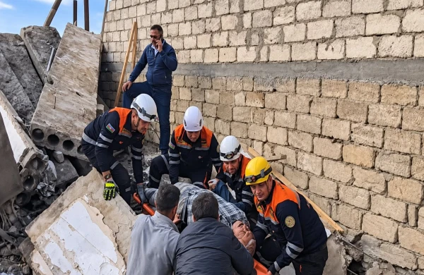 Bakıda uçqun olub: Həyatını itirən və yaralı var  — Hadisə yerindən VİDEO