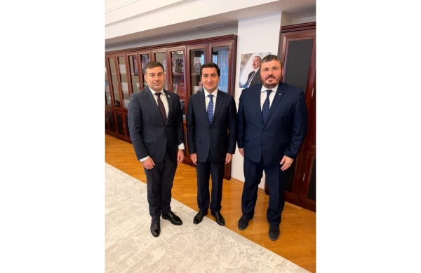 Hikmət Hacıyev Ukrayna Ombudsmanı ilə görüşüb, humanitar məsələlər müzakirə olunub