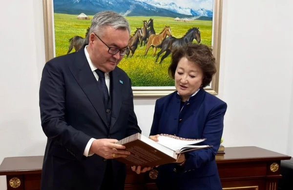 Türk Mədəniyyəti və İrsi Fondunun prezidenti ilə Qazaxıstan Respublikasının Xarici İşlər naziri arasında görüş keçirilib&nbsp;&nbsp;
