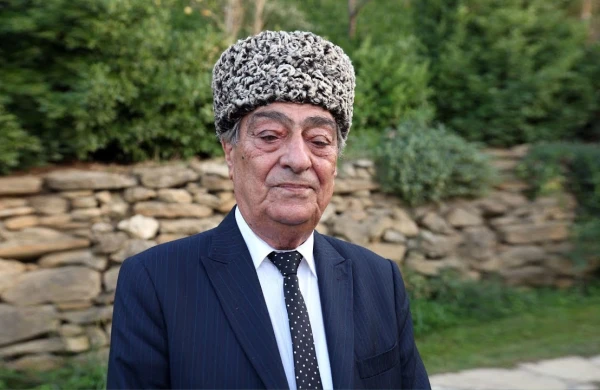 Məhkəmə Rəşid Mahmudov barəsində qərar verib  — Şikayətçi tanınmış MÜĞƏNNİDİR