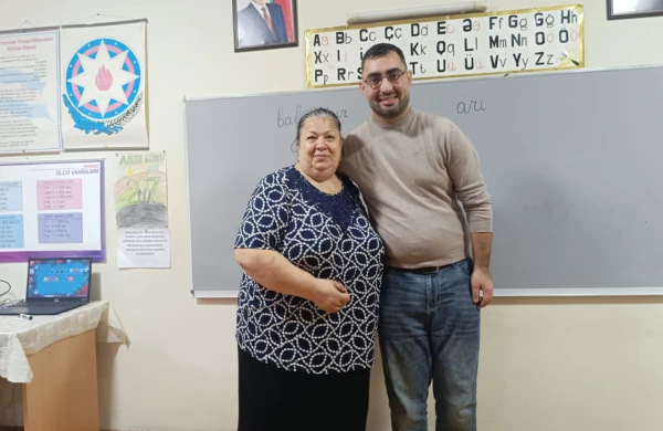 İlk müəllim – Turan Etibaroğlu yazır..  