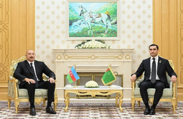  İlham Əliyev Sərdar Berdiməhəmmədovla görüşüb 