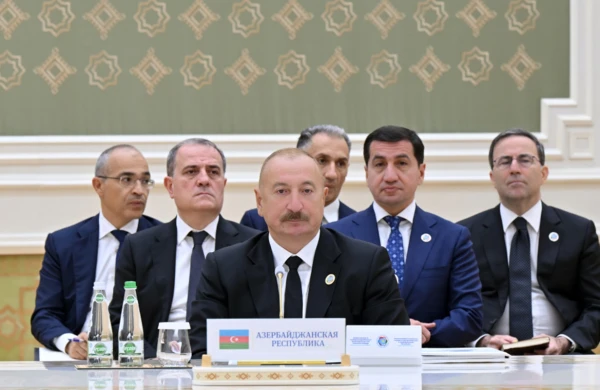 İlham Əliyev Türkmənbaşıda tədbirdə iştirak edir - Foto&nbsp;