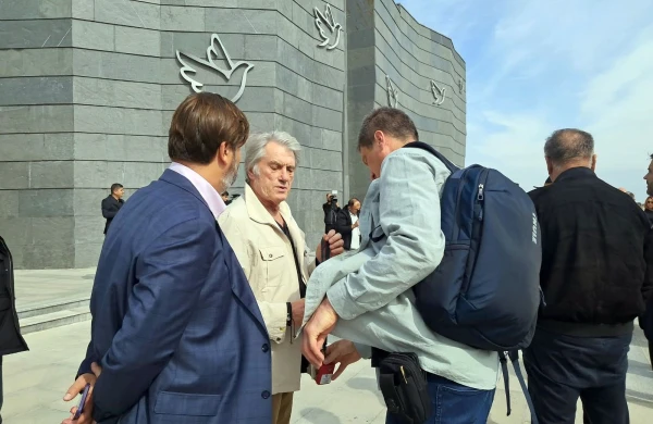 İtkinlərlə bağlı IV Beynəlxalq Konfransın iştirakçıları Xocalı Soyqırımı Memorial Kompleksini ziyarət edib - FOTO&nbsp;
