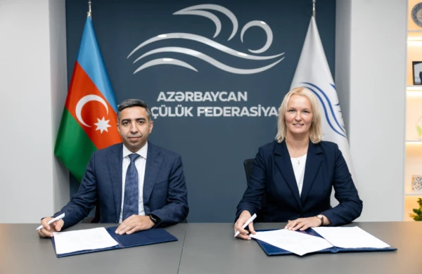 Azərbaycan və Belarus üzgüçülük federasiyaları arasında memorandum imzalanıb