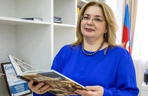 Rektordan vahid məktəbli formaları ilə bağlı AÇIQLAMA
