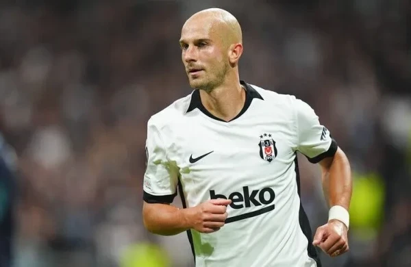 "Beşiktaş"ın oyunçusuna nə olub?