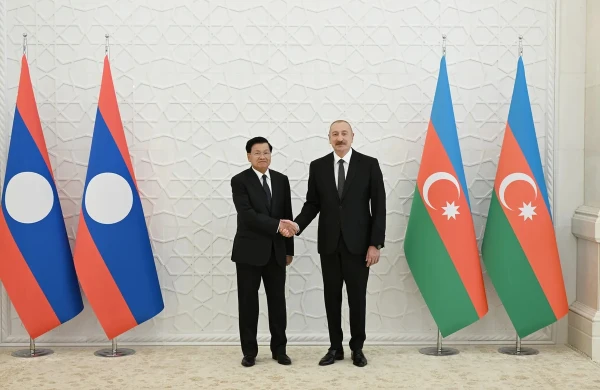 İlham Əliyevin Laos Prezidenti ilə geniş tərkibdə görüşü olub&nbsp;