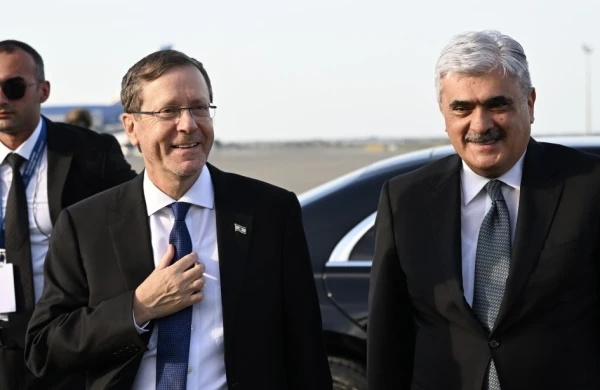 İsrail Prezidenti İsxak Hersoq Azərbaycana səfərə gəlib 
