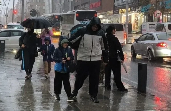 Dərslər dayandırıldı: Əhaliyə xəbərdarlıq EDİLDİ - İSTANBULDA