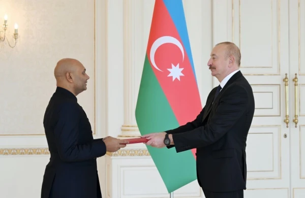 Prezident İlham Əliyev Hindistanın yeni təyin olunmuş səfirini qəbul edib 