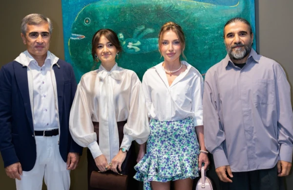 Alyona Əliyeva rəssam Anar Hüseynzadənin fərdi sərgisinin açılış mərasimində iştirak edib - FOTO