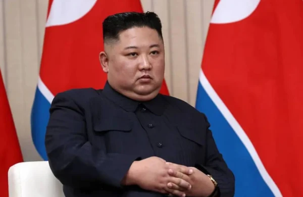 Kim Çen İnın beyin qanaması keçirdiyi və komada olduğu iddia edilir