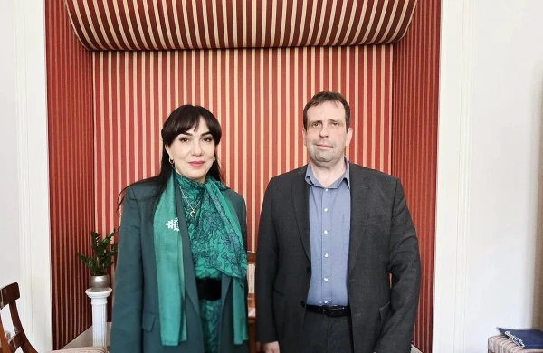 Azərbaycanla Macarıstan arasında ikitərəfli münasibətlər müzakirə olunub