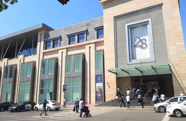 “28 Mall”ın yaxınlığında ölüm hadisəsi baş verdi&nbsp;&nbsp;