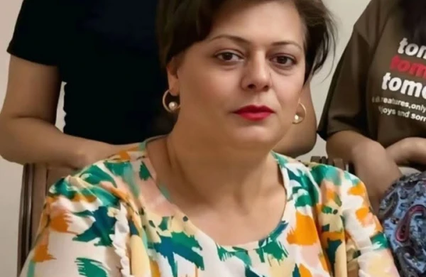 Bir nəğmə oxuyum, sən də qulaq as.&nbsp; &nbsp;