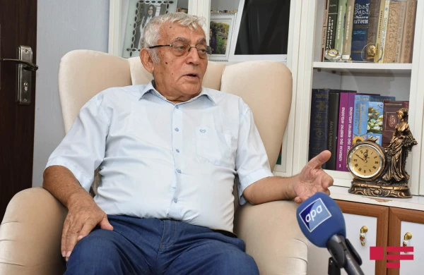 Ədəbiyyatda Kəramət adlı adam yoxdur - Professor Zahid Xəlil&nbsp;&nbsp;
