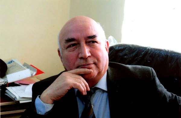 Sönməyən ulduz kimi -&nbsp; Unudulmaz Ələkbər Salahzadənin əziz xatirəsinə...&nbsp;&nbsp;