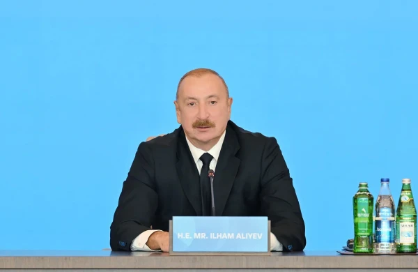 İlham Əliyev: Vətən müharibəsində bütün etnik qrup və dinlərin nümayəndələri bir "dəmir yumruq" kimi vuruşdu&nbsp;
