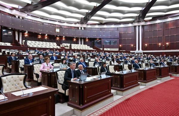 Milli Məclisdə torpaqlarla bağlı QƏRAR