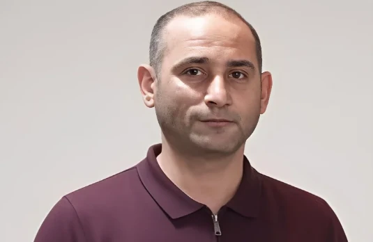 Azərbaycanda sahibkarın meyiti öz həyətində tapıldı - Foto
