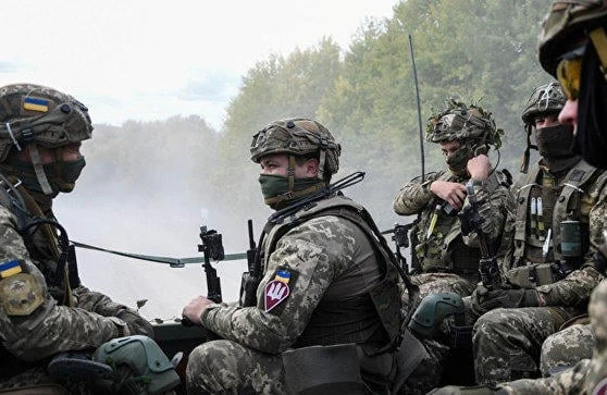 Ukrayna ordusu Rusiyaya girdi: canlı qüvvə məhv edildi