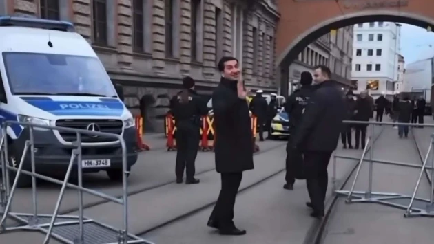 Emin Hüseynova bu dəfə Hikmət Hacıyevdən şillə kimi cavab - VİDEO&nbsp;