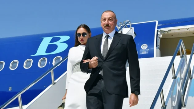 Prezidentlə xanımı Qırğızıstana səfər etdi 