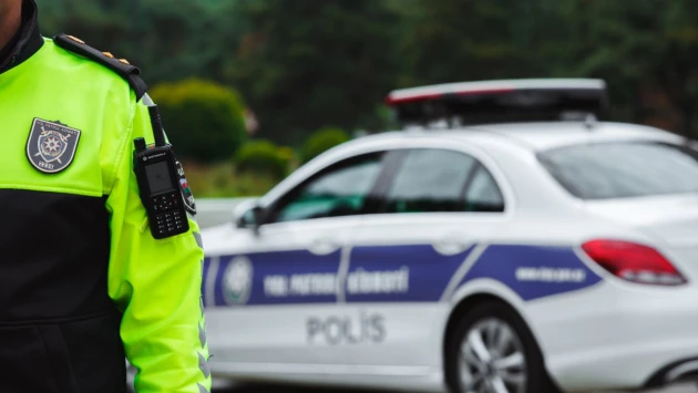 Avromobilinə bunu yapışdıran sürücü cərimə oluna bilərmi? —  EKSPERT AÇIQLADI