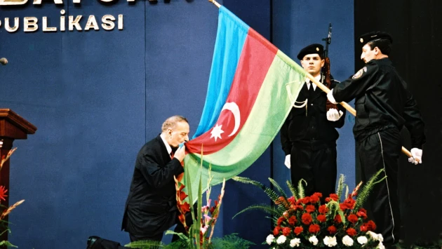 Dövlətçilik tariximizin başlanğıc mərhələsi — 3 oktyabr 1993-cü il TARİXİ
