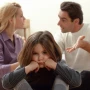 Boşanmış valideynlərin nəzərinə: Digər tərəfin icazəsi olmadan uşağı ölkədən çıxarmaq olar? — Vəkildən AÇIQLAMA  