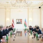 Azərbaycan və Latviya prezidentlərinin geniş tərkibdə görüşü keçirilib&nbsp;
