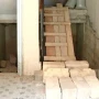 Bakıda binanın pilləkəni çökdü - VİDEO
