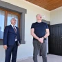 İlham Əliyev Xocalıda hərbi qulluqçular üçün nəzərdə tutulan fərdi evlərdə yaradılmış şəraitlə tanış olub
