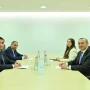 Hikmət Hacıyev Ermənistanda görüş keçirdi 