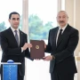 Azərbaycan Türkmənistana “Dostluq” tankeri hədiyyə etdi