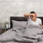 Gecə tərləmələri hansı xəstəliklərdən xəbər verir? Həkim AÇIQLADI&nbsp; &nbsp;