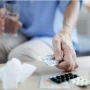 Nəzarətsiz dərman qəbulu ciddi risk yaradır - Həkimdən XƏBƏRDARLIQ