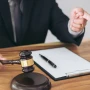Mənzildən xəbərsiz qeydiyyatdan çıxarmaq mümkündür?&nbsp;- Vəkil AÇIQLADI&nbsp; &nbsp;