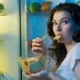 Gecə yemək yeməyin ürəyə gizli təhlükəsi: İnfarkt riskini artırır&nbsp; &nbsp;