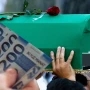 Dəfn pulu almaq üçün işləmək şərtdirmi?  