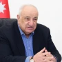 Nazir Abid Şərifovun qardaşı oğlunu təqaüdə göndərdi (FOTO)&nbsp;