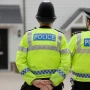 Britaniyada baş verən iğtişaşlar zamanı polis əməkdaşları xəsarət alıb