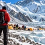 Alpinistlərin sidiyi 154 ton buzun əriməsinə səbəb olur - Everestdə gözlənilməz təhlükə