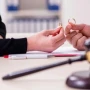 Boşanmadan sonra uşağa evdən pay düşürmü? – Vəkildən AÇIQLAMA&nbsp;&nbsp;