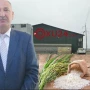 İcra başçısı əkdiyi düyüdən aş qonaqlığı verir   -VİDEO
