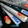 Azərbaycanda "Mastercard" və "Visa" tarifləri ilin sonuna qədər azaldılacaq&nbsp;